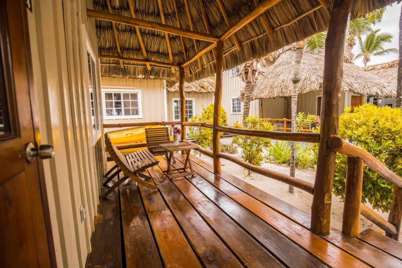 Hidden Jewel Boutique Hotel ซานเปโดร ภายนอก รูปภาพ