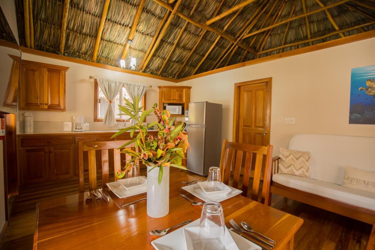 Hidden Jewel Boutique Hotel ซานเปโดร ภายนอก รูปภาพ