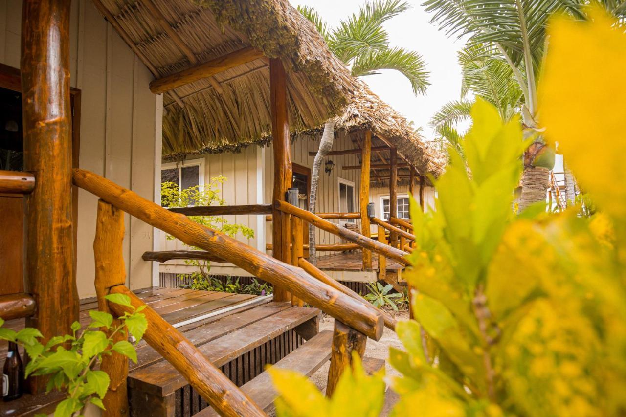 Hidden Jewel Boutique Hotel ซานเปโดร ภายนอก รูปภาพ